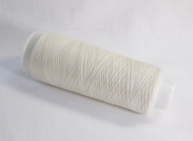 Item# A-1  Silk 100% 95denier   color:白  ¥2000 €18.00