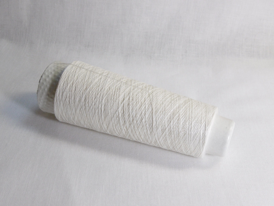 Item# A-1  Silk 100% 95denier   color:白  ¥2000 €18.00