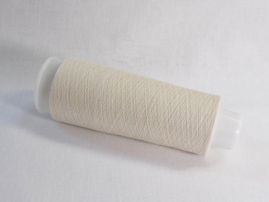 Item# A-1  Silk 100% 95denier   color:白  ¥2000 €18.00