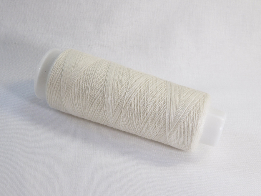 Item# A-1  Silk 100% 95denier   color:白  ¥2000 €18.00