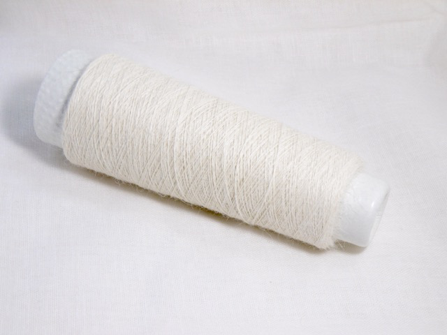 Item# A-1  Silk 100% 95denier   color:白  ¥2000 €18.00