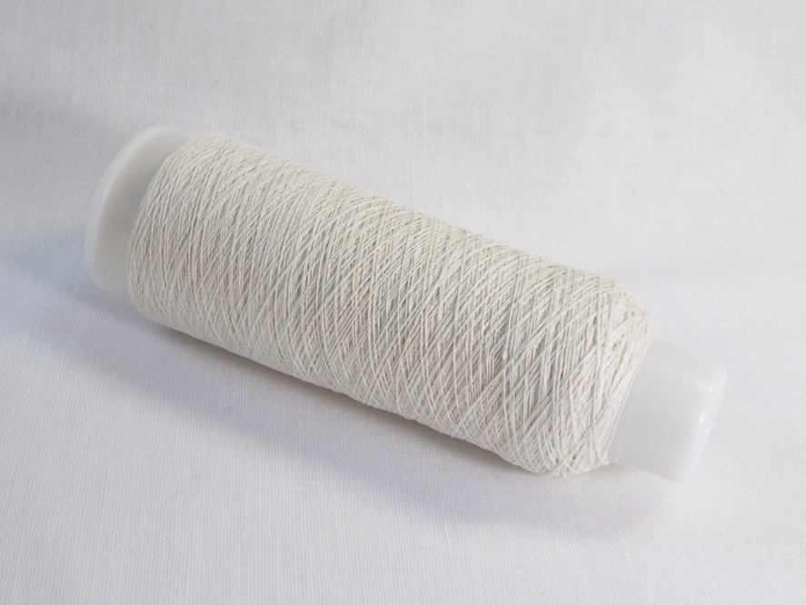 Item# A-1  Silk 100% 95denier   color:白  ¥2000 €18.00