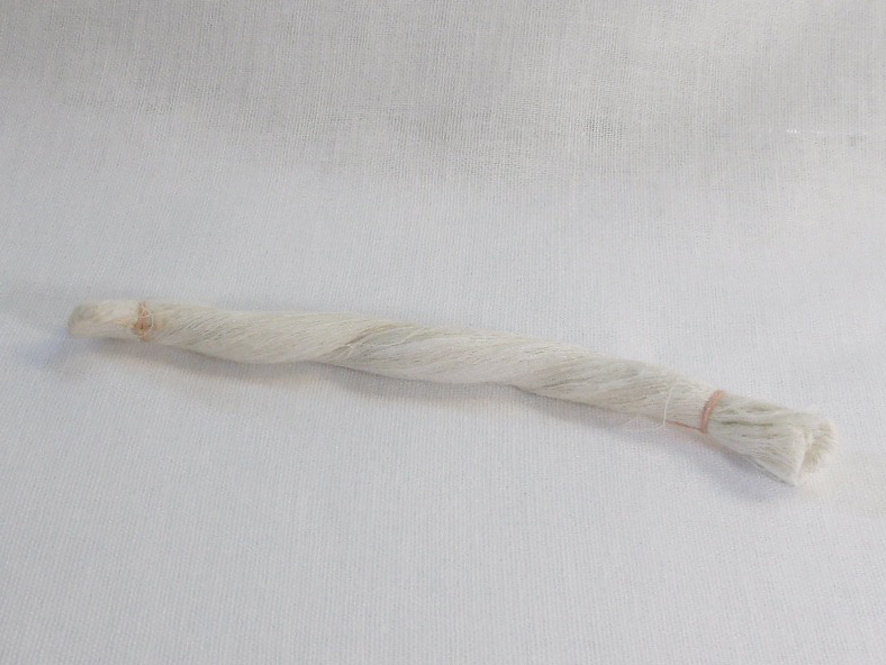 Item# A-1  Silk 100% 95denier   color:白  ¥2000 €18.00