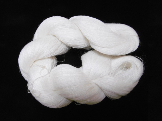 Item# A-1  Silk 100% 95denier   color:白  ¥2000 €18.00